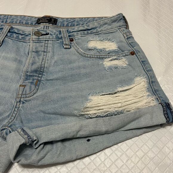 Abercrombie & Fitch Ames Low Rise Boyfriend Jean Shorts Distressed Denim Size 4 - Picture 7 of 14